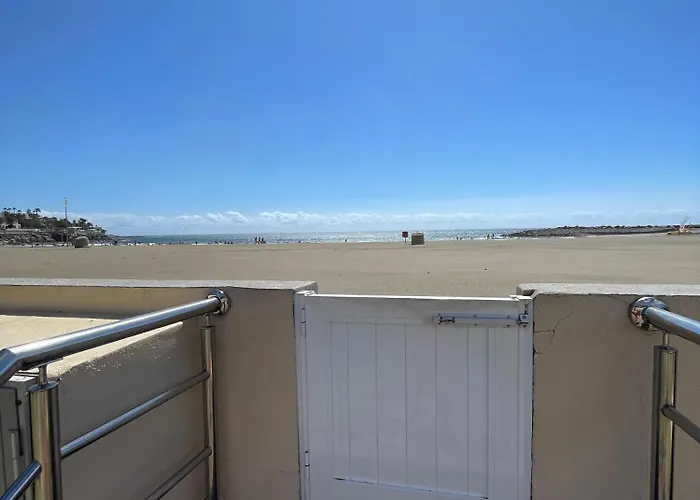 Primera Linea De Playa, Completo Daire San Bartolomé