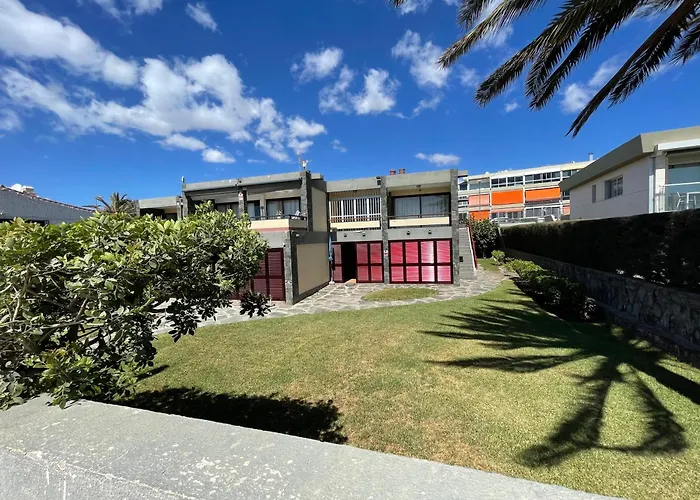 Primera Linea De Playa, Completo *